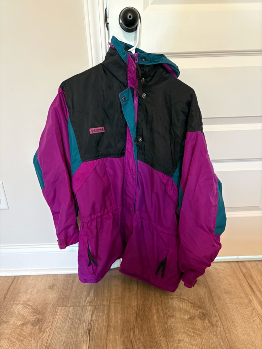 Retro Columbia Windbreaker